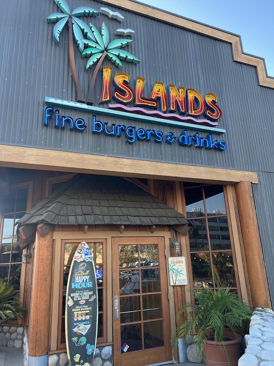 Islands Restaurant Riverside